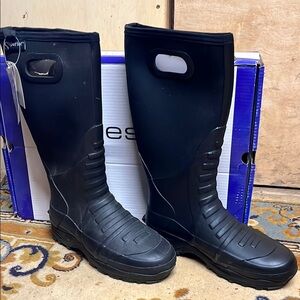 Statemans Brand by Superior Boot Co Durable Black Unisex Winter & Rain Boots
